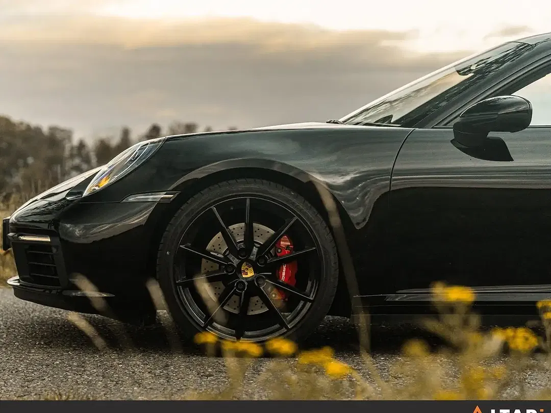 Porsche 992 Sport Chrono Carrera S - Thumbnail 3