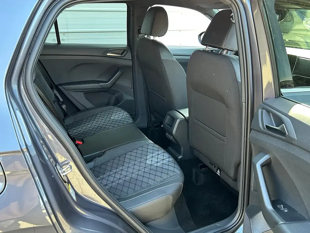 Volkswagen T-Cross 1.0 TSI DSG R-Line - Thumbnail 12