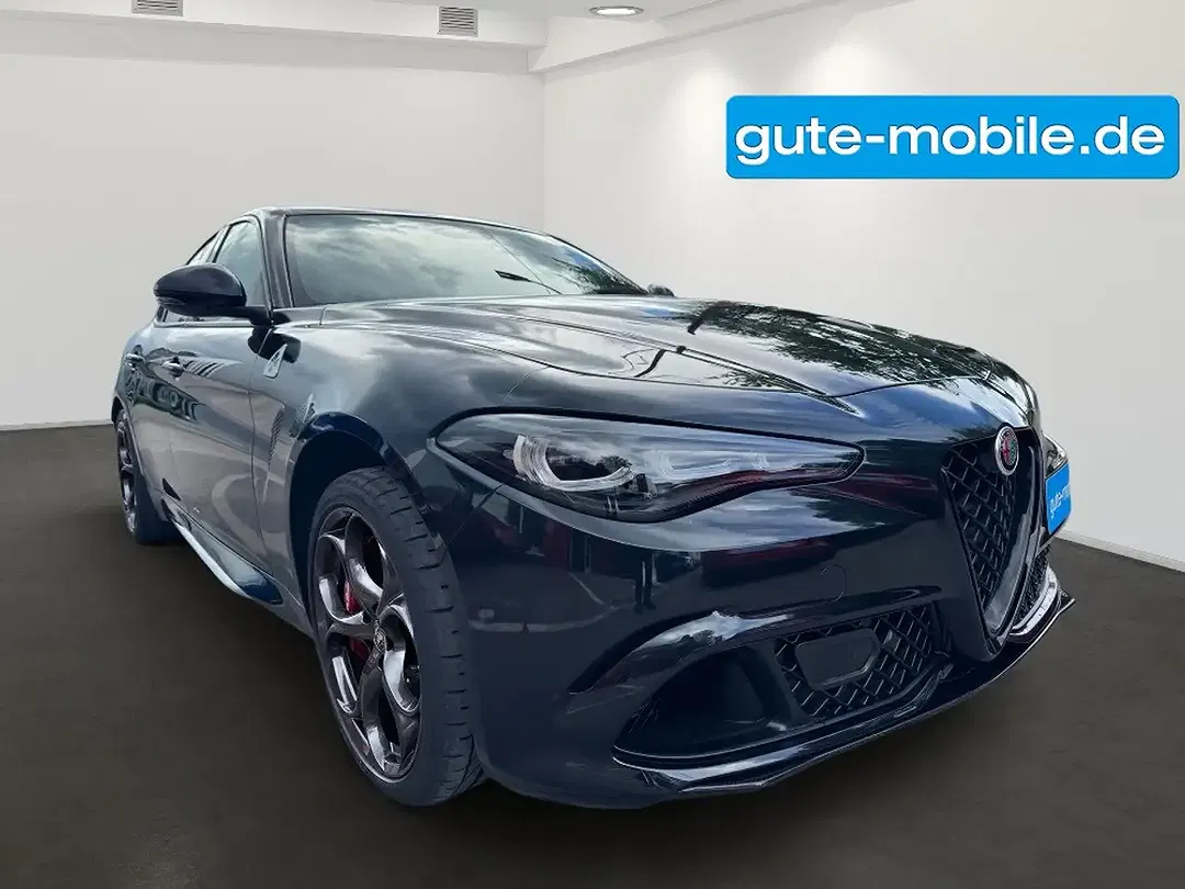 Alfa Romeo Giulia Quadrifoglio - Thumbnail 7