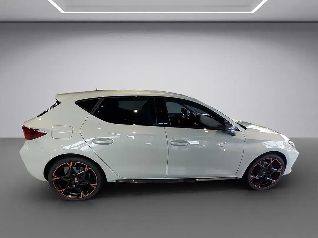 CUPRA Leon DCC Matrix LED - Thumbnail 6
