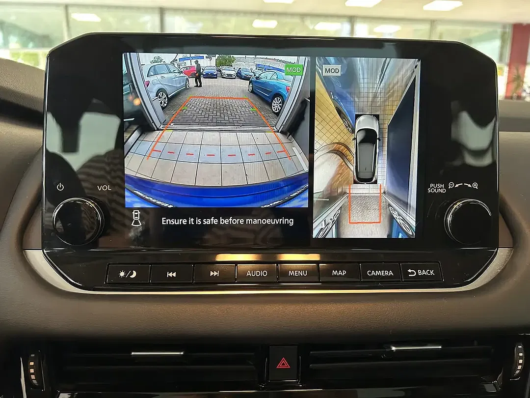 Nissan Qashqai N-Connecta - Thumbnail 10