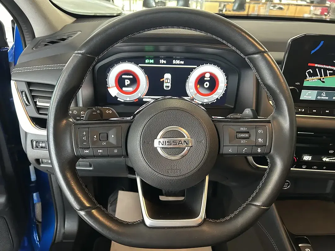 Nissan Qashqai N-Connecta - Thumbnail 3