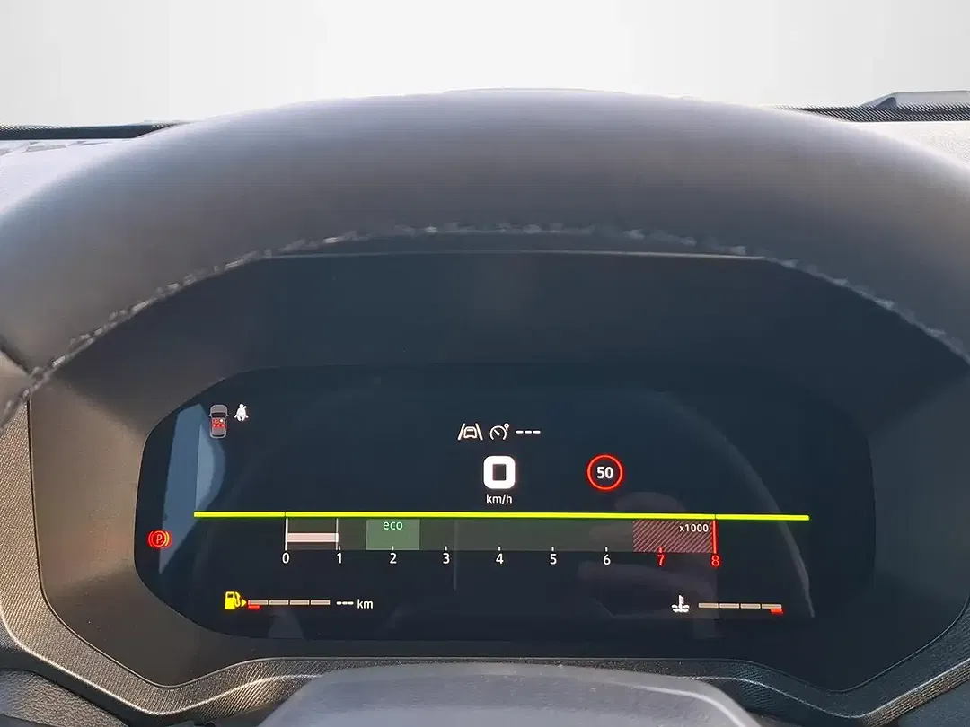 Dacia Bigster TCe Journey - Thumbnail 12
