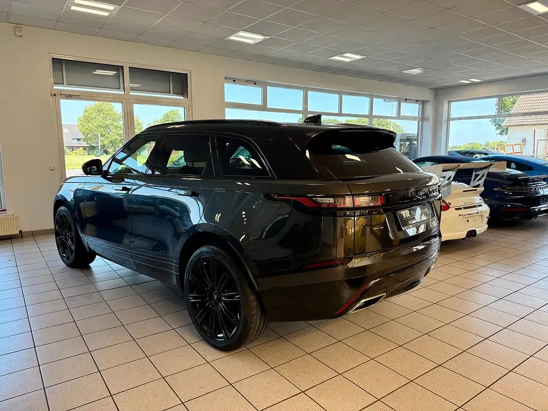 Land Rover Range Rover Velar R-Dynamic HSE Design - Thumbnail 3