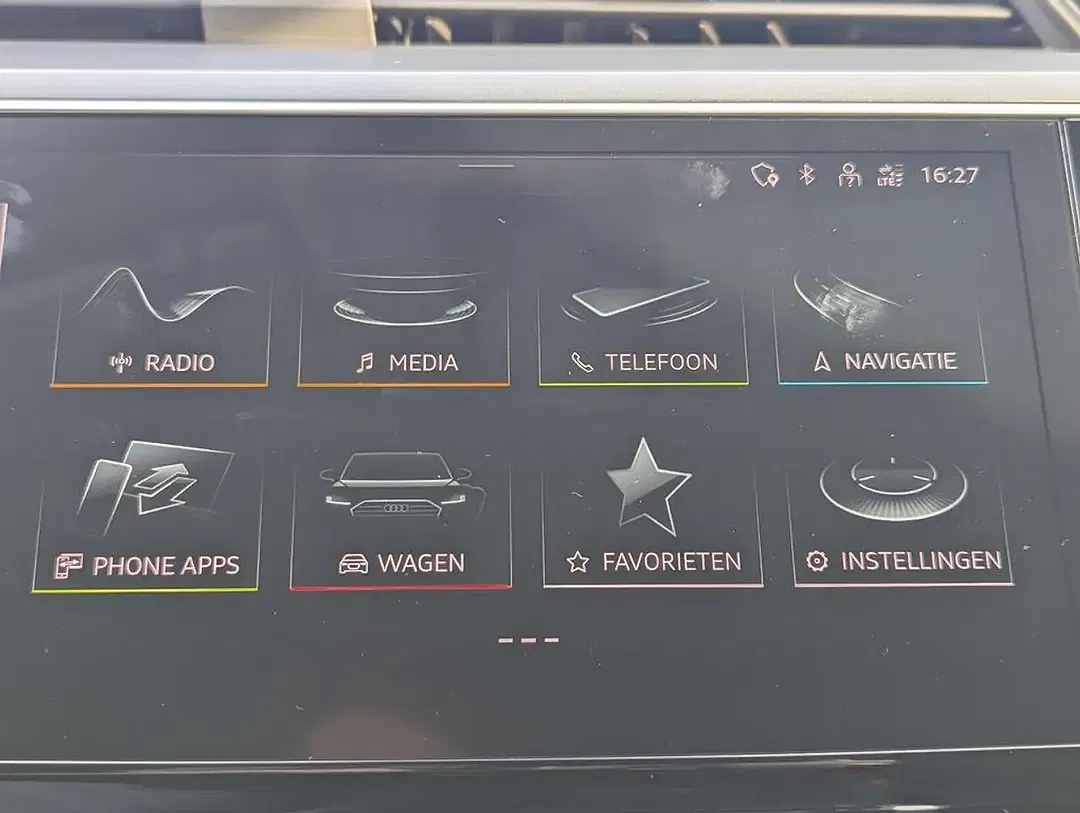 Audi Q8 e-tron 55 - Thumbnail 8