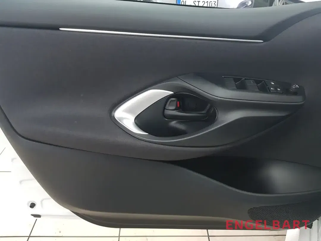 Toyota Yaris 1.5 Hybrid Comfort - Thumbnail 9