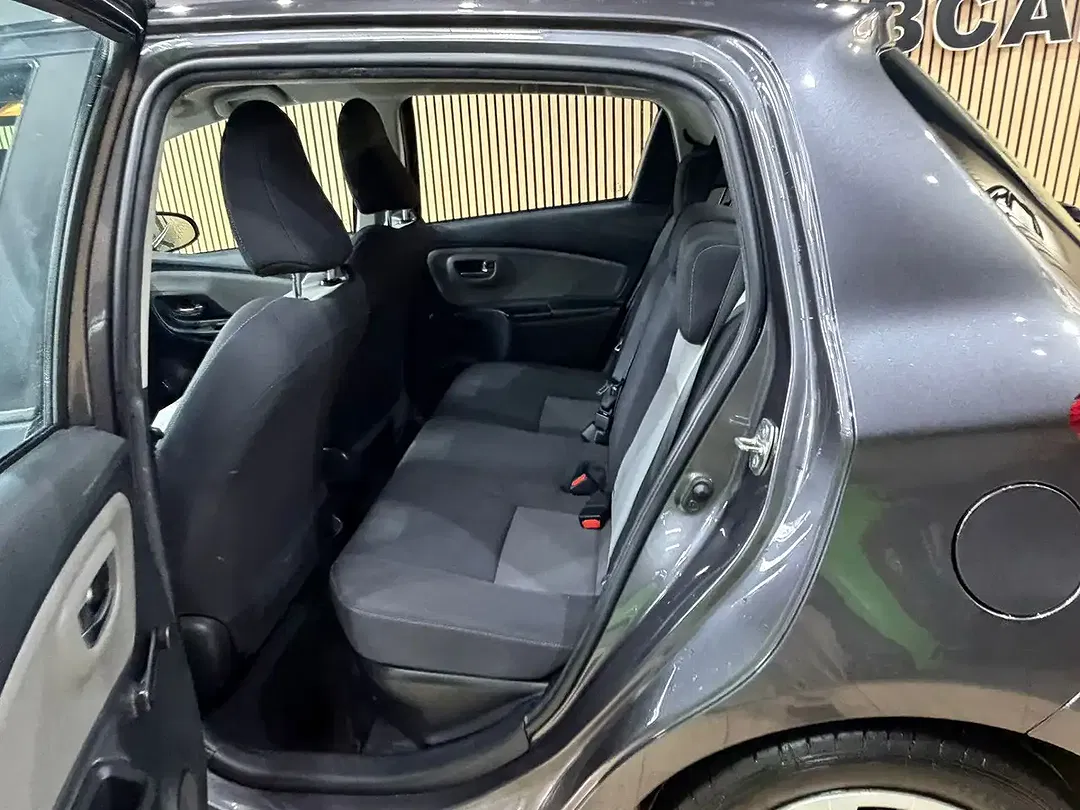 Toyota Yaris 1.5 Hybrid - Thumbnail 10