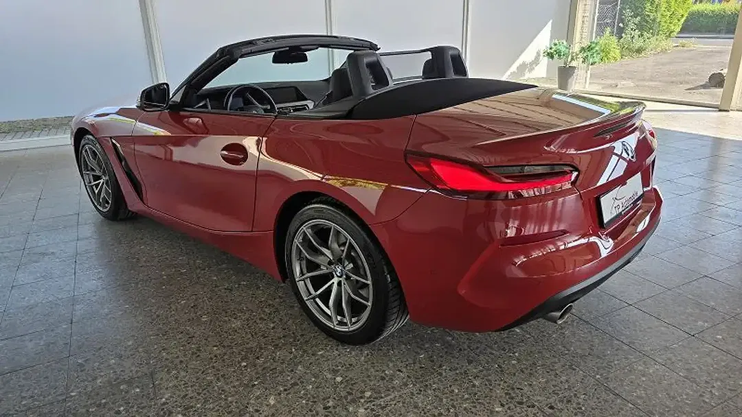 BMW Z4 Roadster - Thumbnail 4