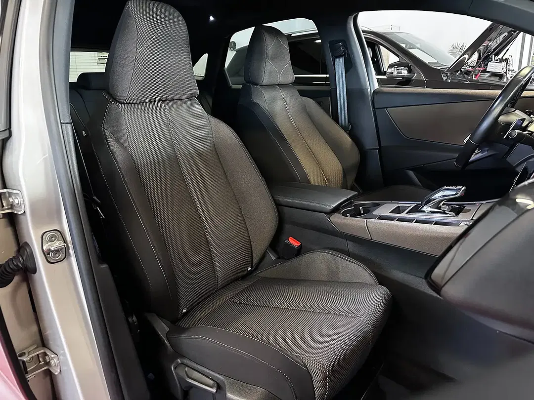 DS Automobiles DS 7 Crossback - Thumbnail 14