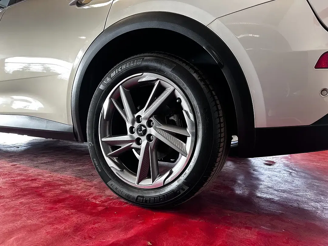 DS Automobiles DS 7 Crossback - Thumbnail 4