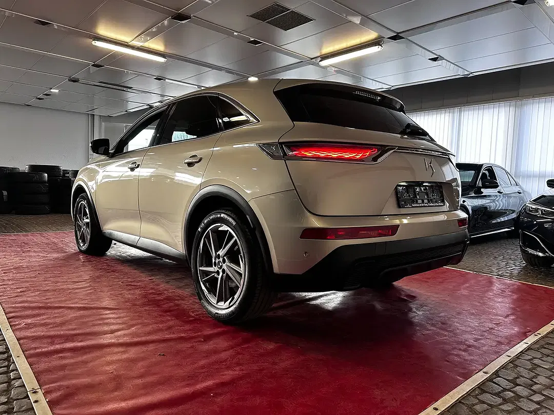 DS Automobiles DS 7 Crossback - Thumbnail 5