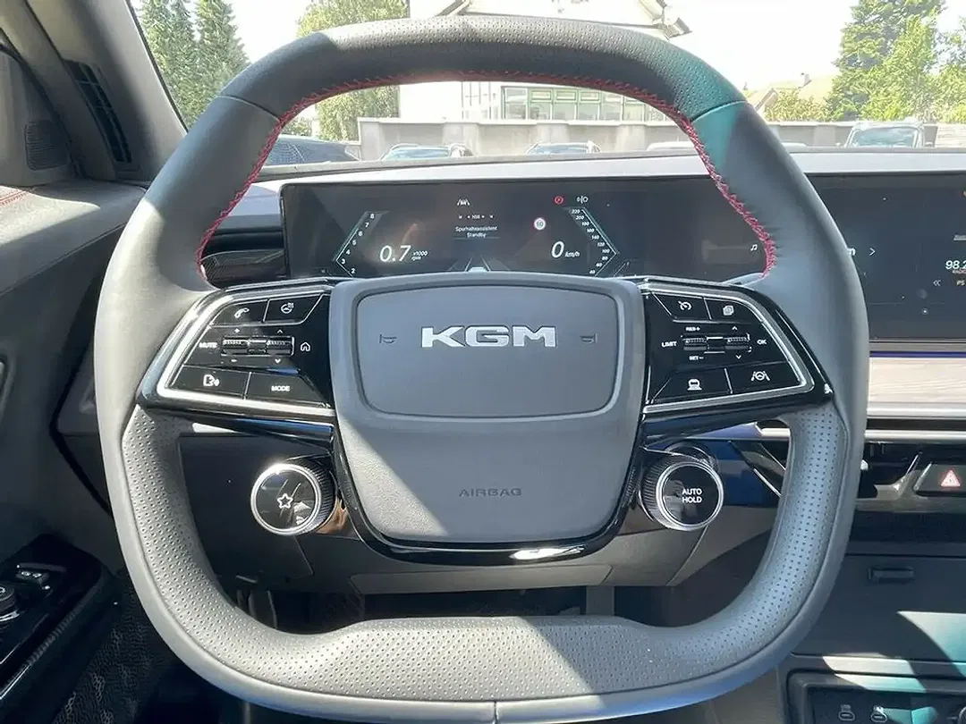 KGM Actyon - Thumbnail 12
