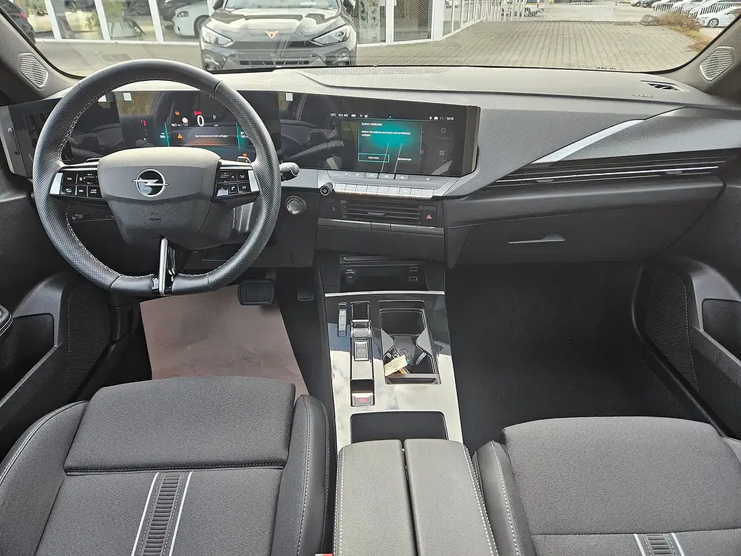 Opel Astra 1.2 Turbo GS - Thumbnail 12