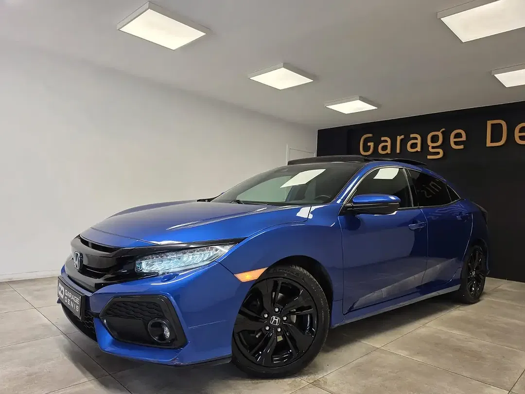 Honda Civic 1.0 i-VTEC - foto 1