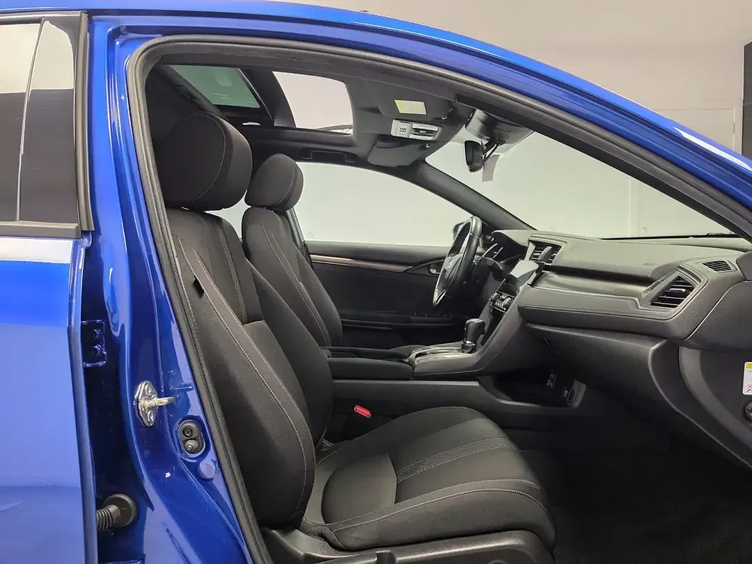 Honda Civic 1.0 i-VTEC - Thumbnail 12