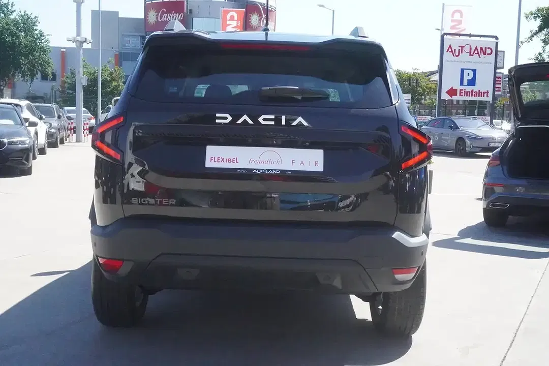 Dacia Bigster MHEV Essential - Thumbnail 6