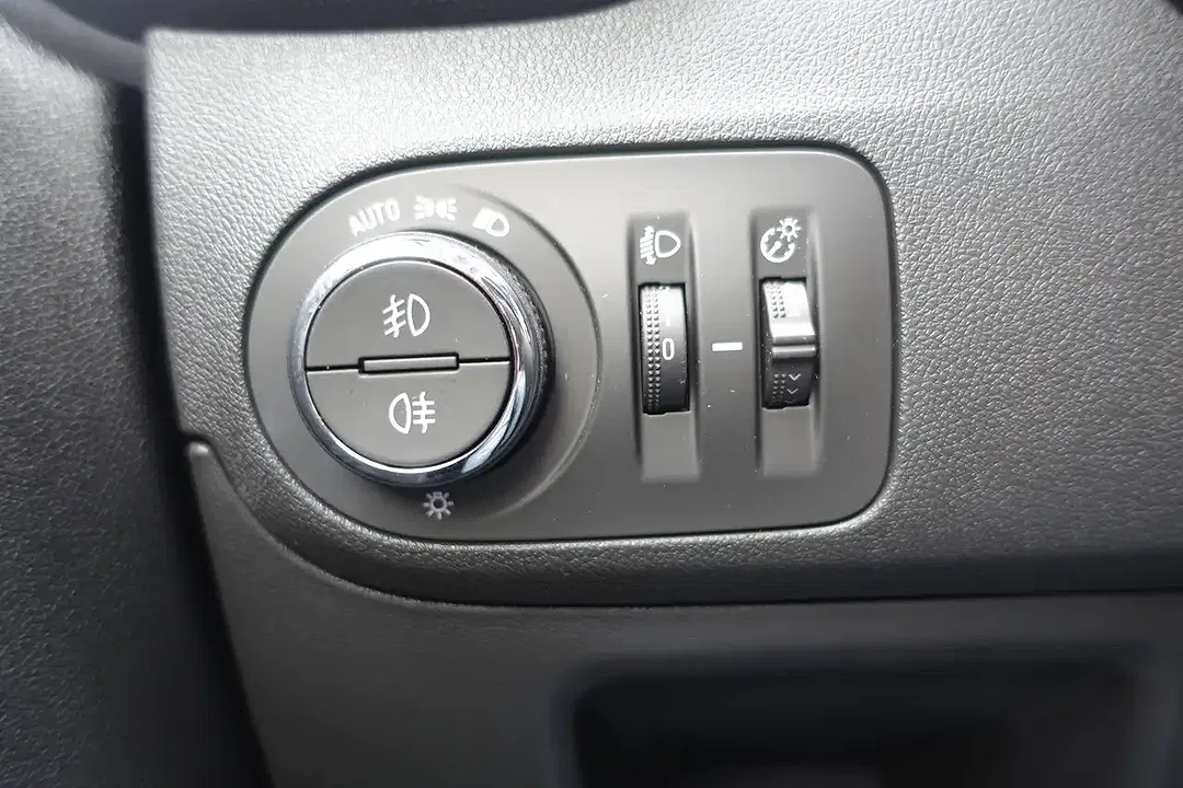 Opel Crossland X GS - Thumbnail 18