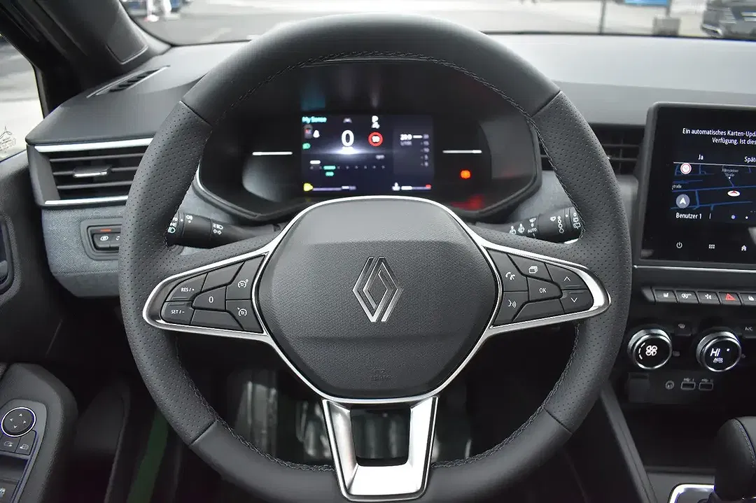 Renault Clio TCe AUT Techno - Thumbnail 14