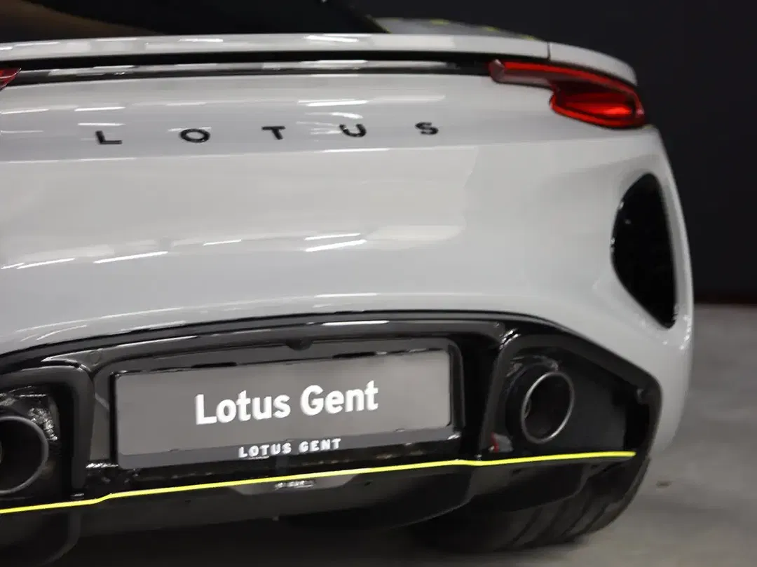 Lotus Emira V6 SE - Thumbnail 5