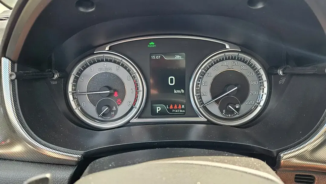 Suzuki Vitara Hybrid 1.5 Dualjet AGS AllGrip Comfort+ - Thumbnail 6