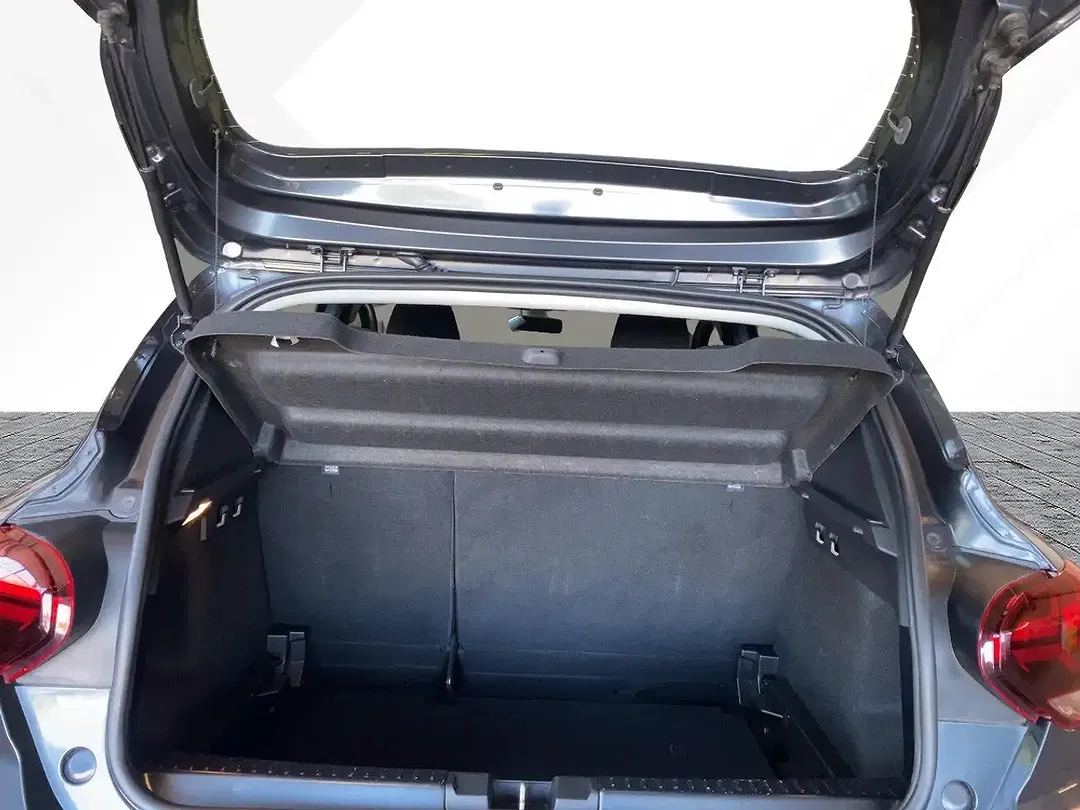 Dacia Sandero TCe Stepway Comfort - Thumbnail 8
