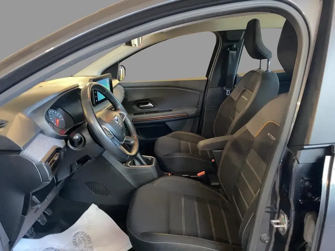 Dacia Sandero TCe Stepway Comfort - Thumbnail 9