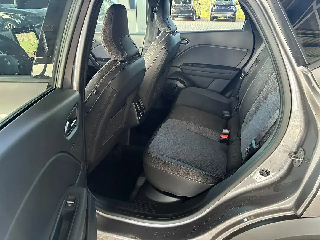 Renault Captur TCe Techno - foto 1