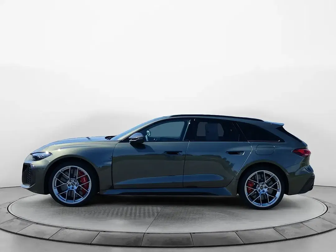 Audi RS5 - foto 2