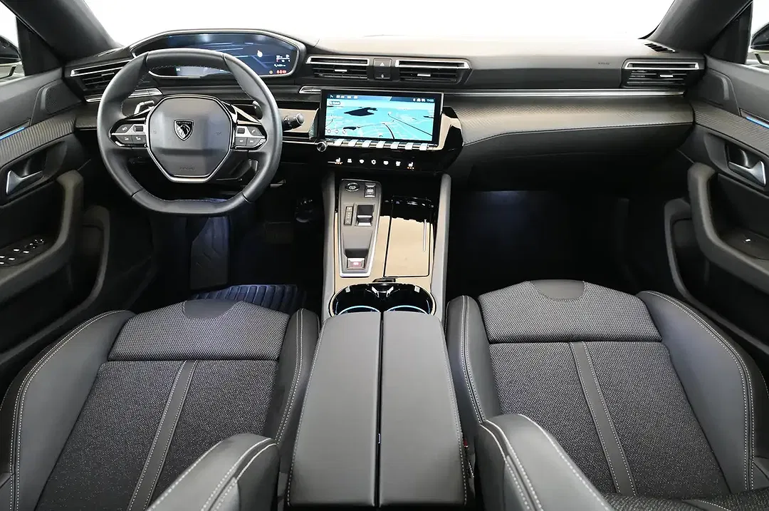 Peugeot 508 225 e-EAT8 PHEV Allure SW - Thumbnail 10