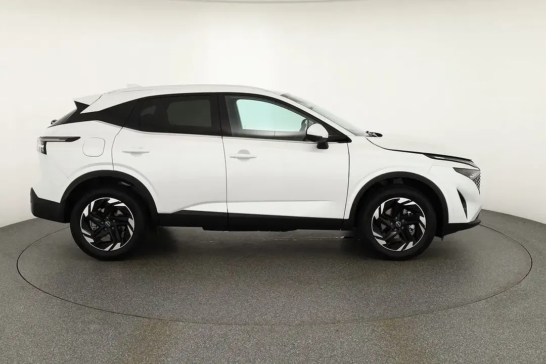 Nissan Qashqai 1.3 DIG-T AUT N-Connecta - Thumbnail 6