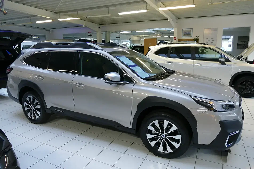 Subaru OUTBACK 2.5 AWD Platinum - Afbeelding 1