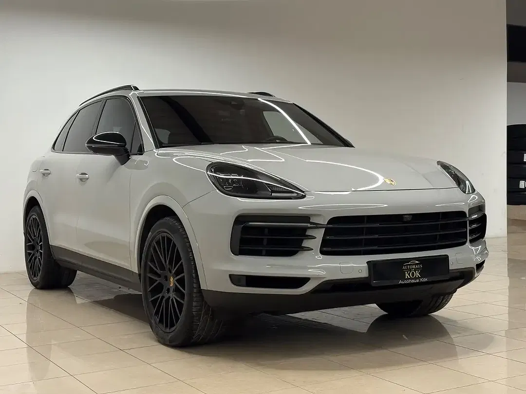 Porsche Cayenne E-Hybrid Sport Chrono - Thumbnail 4