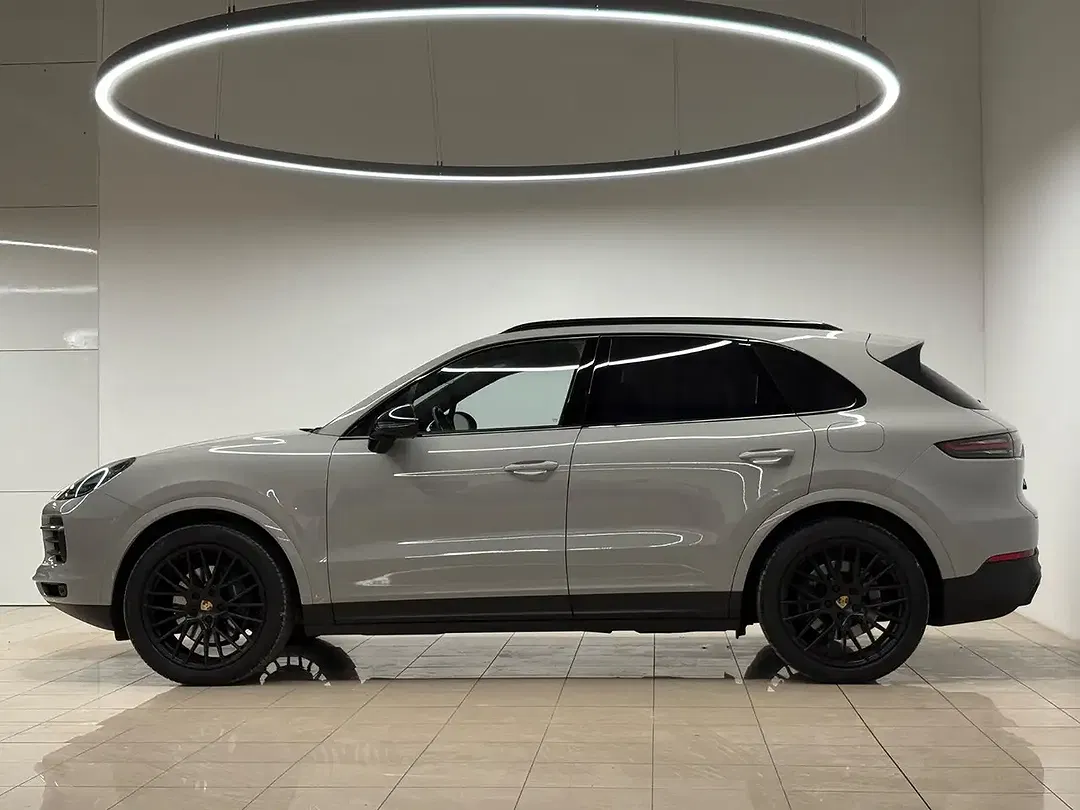 Porsche Cayenne E-Hybrid Sport Chrono - Thumbnail 5