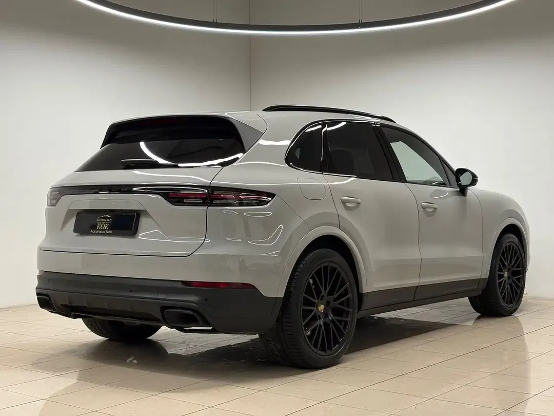 Porsche Cayenne E-Hybrid Sport Chrono - Thumbnail 6