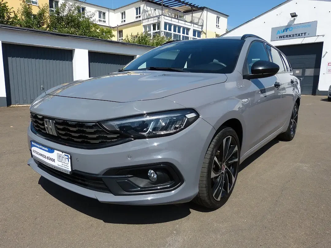 Fiat Tipo Sport - Afbeelding 1