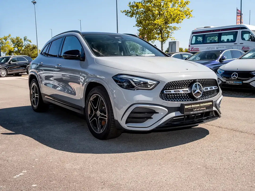 Mercedes-Benz GLA 200 AMG - Thumbnail 5
