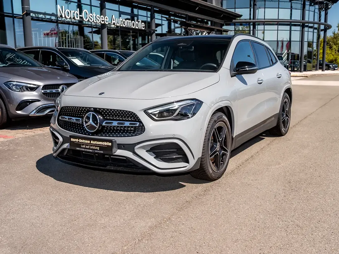 Mercedes-Benz GLA 200 AMG - Thumbnail 8
