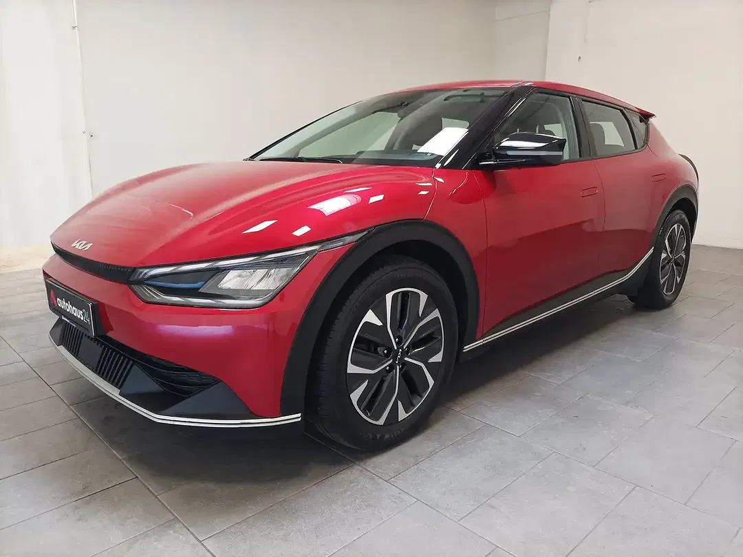 Kia EV6 - Thumbnail 3