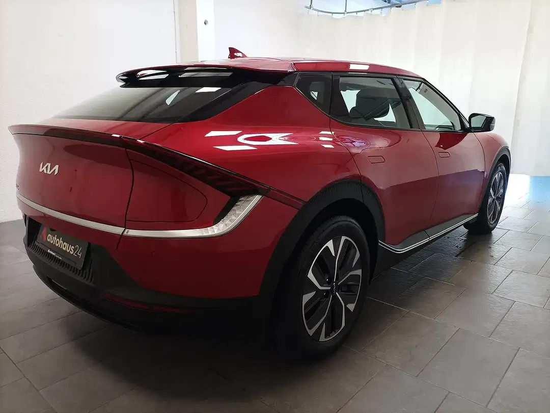 Kia EV6 - Thumbnail 5