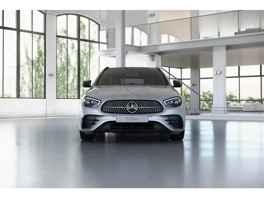 Mercedes-Benz E 300 4MATIC AMG Burmester Night - Thumbnail 4