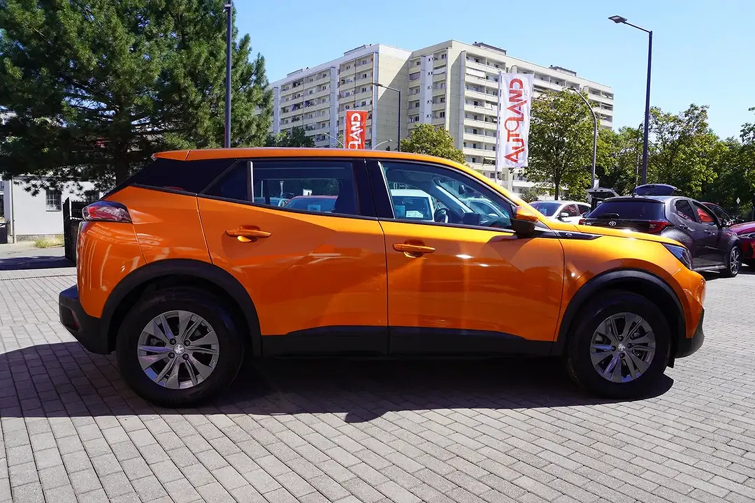 Peugeot 2008 AUT Active Pack - Thumbnail 6