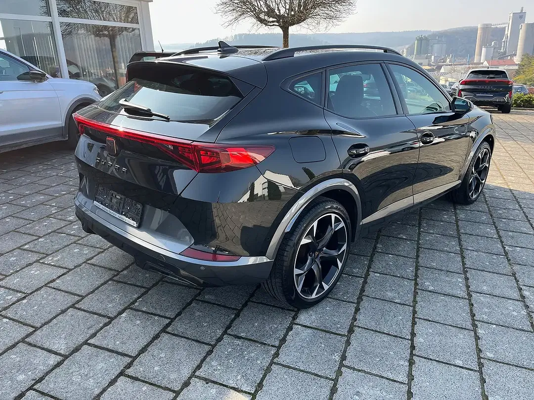 CUPRA Formentor PHEV - Thumbnail 3