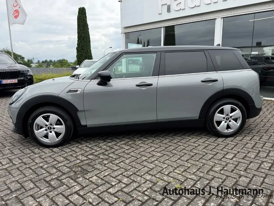 MINI Cooper Clubman - Thumbnail 4