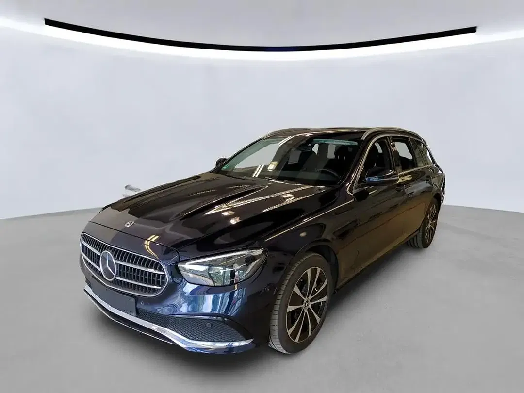 Mercedes-Benz E 300 4x4 - foto 2