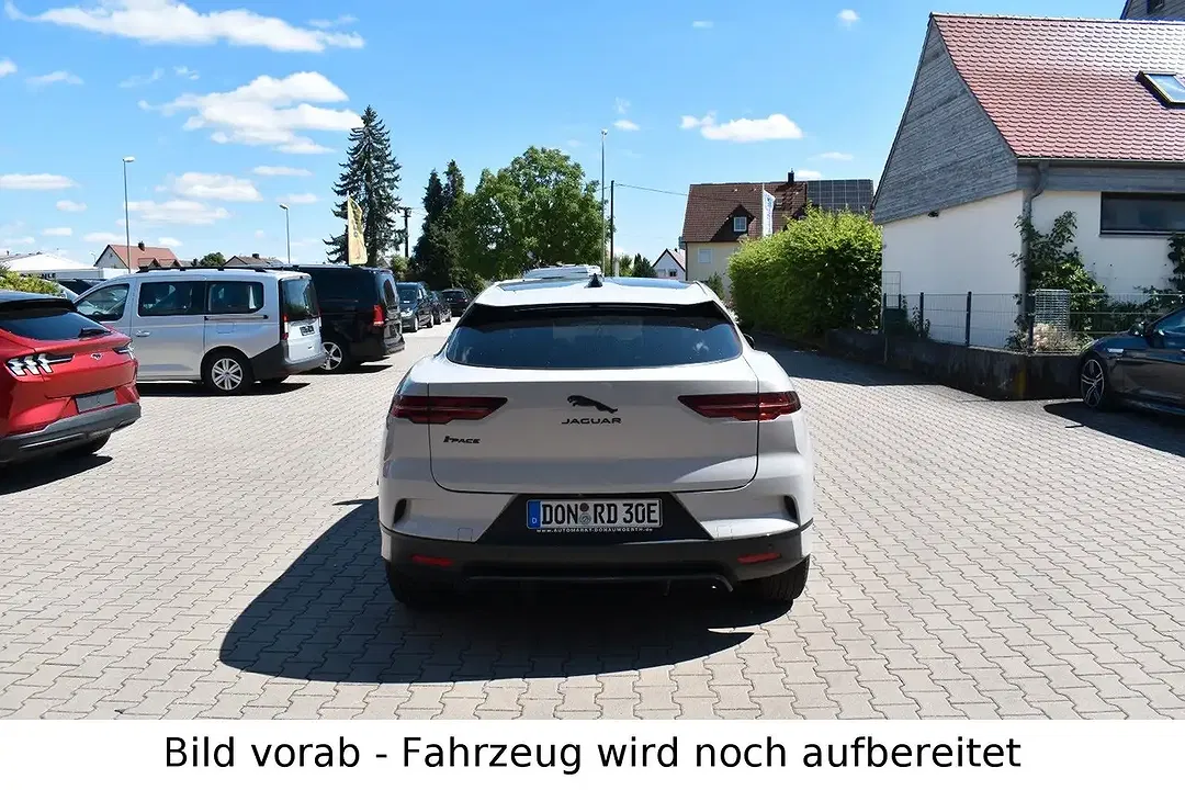 Jaguar I-Pace EV400 S - Thumbnail 4