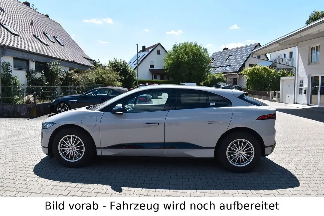 Jaguar I-Pace EV400 S - Thumbnail 6