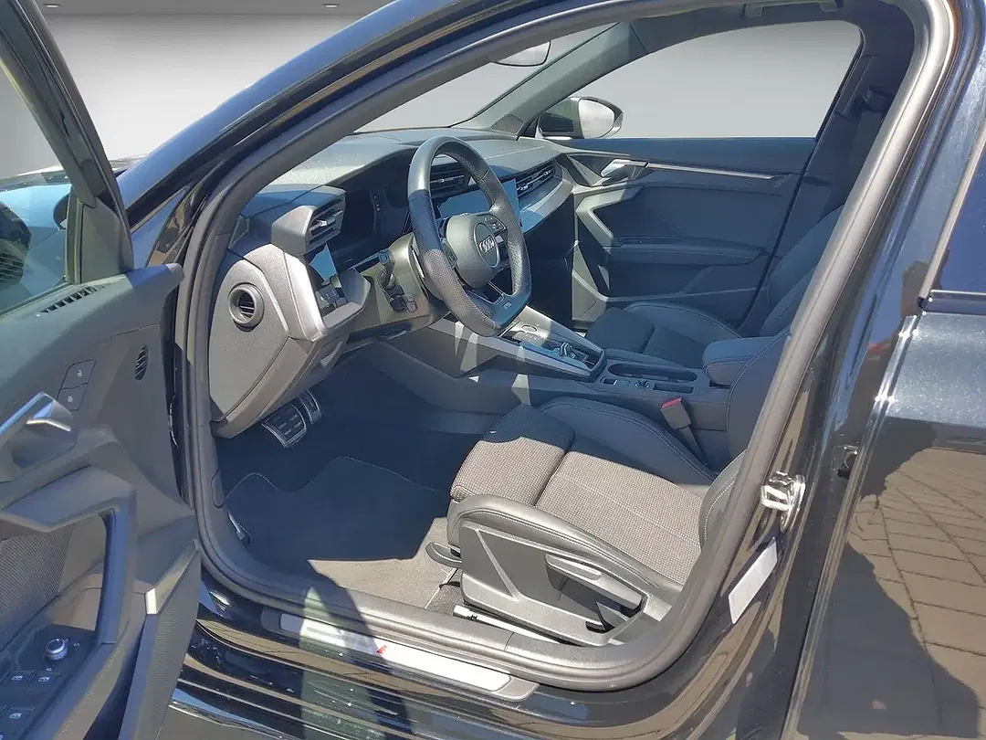 Audi S3 Sportback - Thumbnail 10