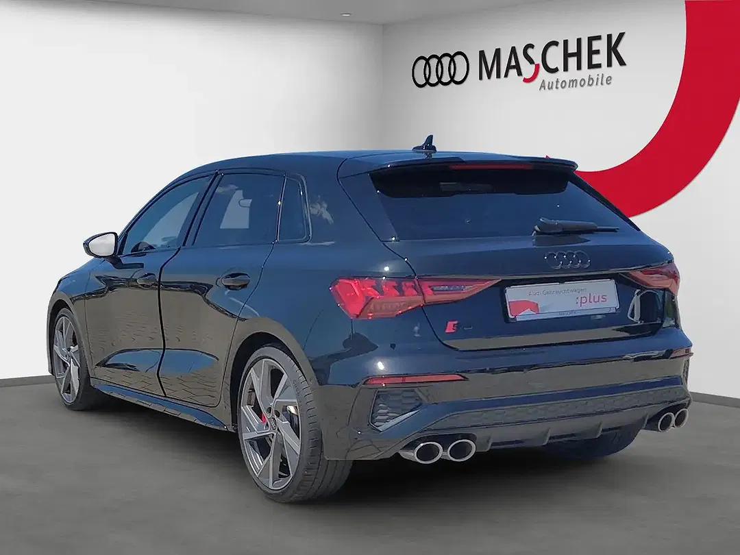 Audi S3 Sportback - Thumbnail 3