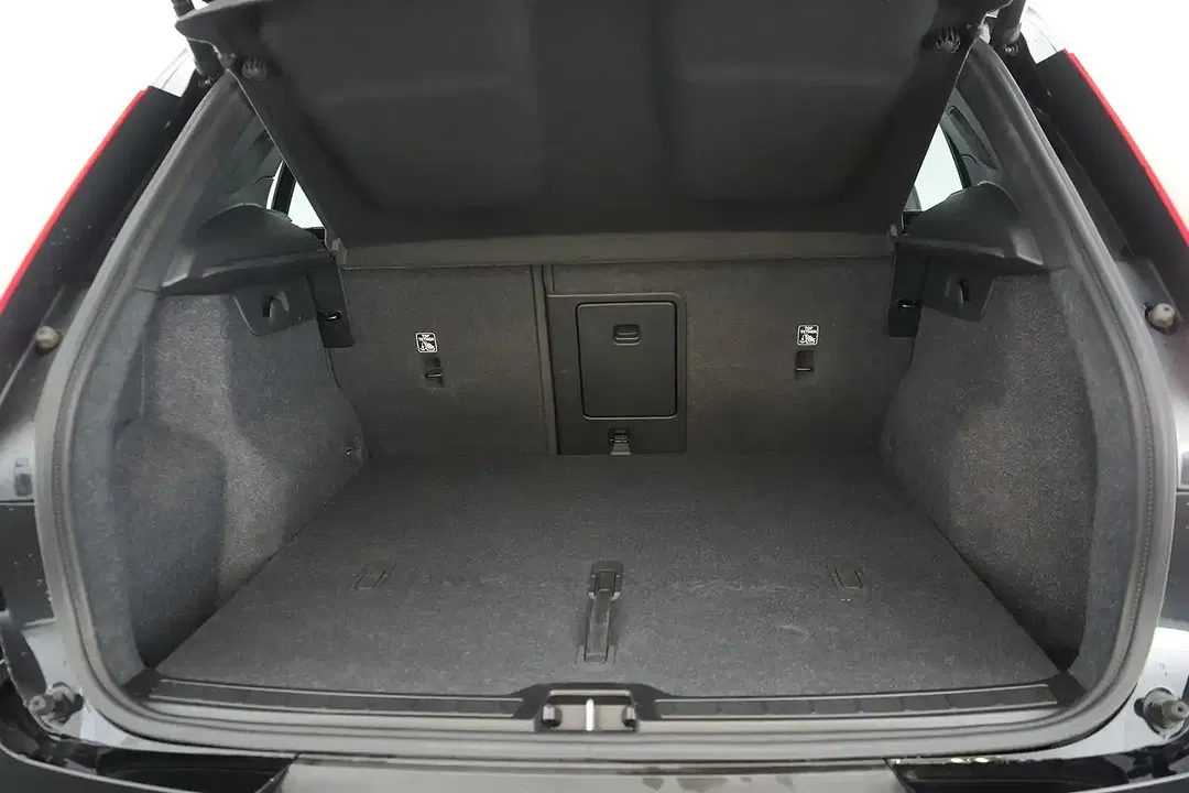 Volvo EX40 Single Motor Extended Range Plus Dark - foto 15