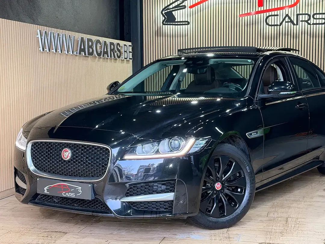 Jaguar XF 2.0 R-Sport - Thumbnail 4